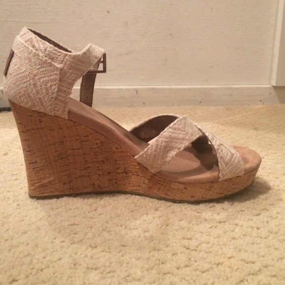Toms cork wedges size 9