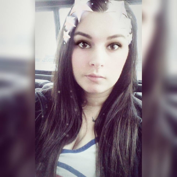 Meet your Posher, Libbie - Picture 1 of 1