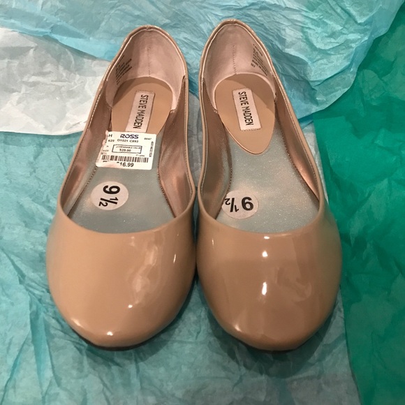 Steve Madden flats size 9.5 FITS LIKE 9
