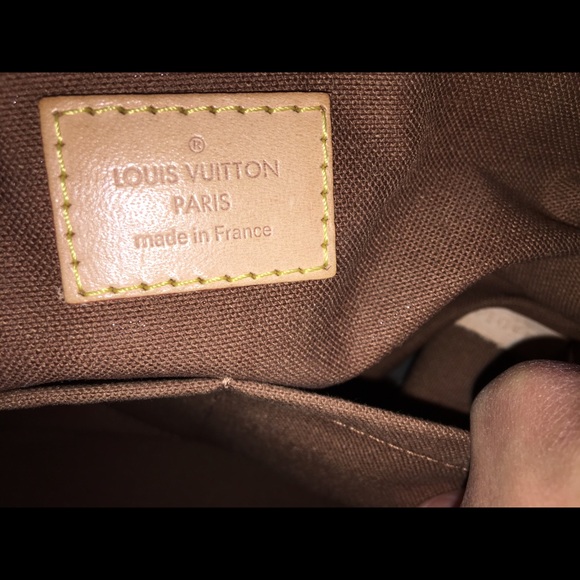 Authentic Louis Vuitton Tivoli PM (14.2x8.3x6.3) - Picture 3 of 4