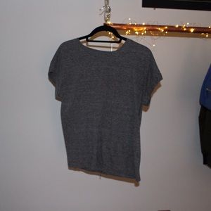 Grey tee