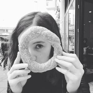 Meet your Posher, Mie