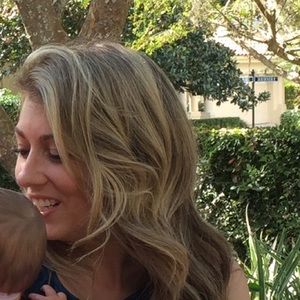 Meet your Posher, Julia