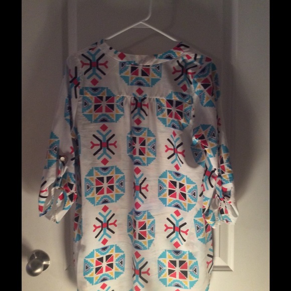 Aztec tunic - Picture 2 of 2