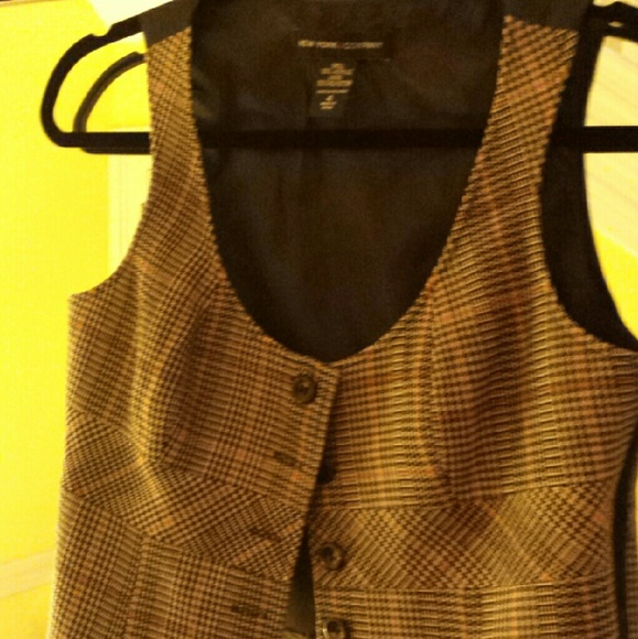 New York & Co Vest