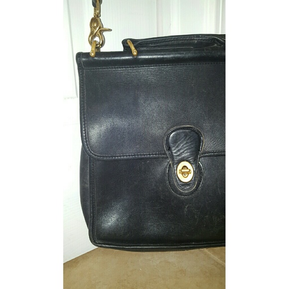 CLOSET CLEAR OUT SALE - Vintage COACH 9927