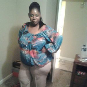 Meet your Posher, Tayaneka