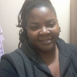 Meet your Posher, Latosha