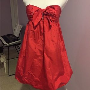 Sexy red bubble dress by Laundry. Size 2