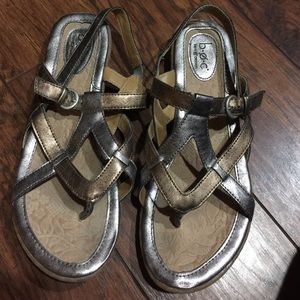 Born sandals size 9