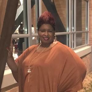 Meet your Posher, Malone