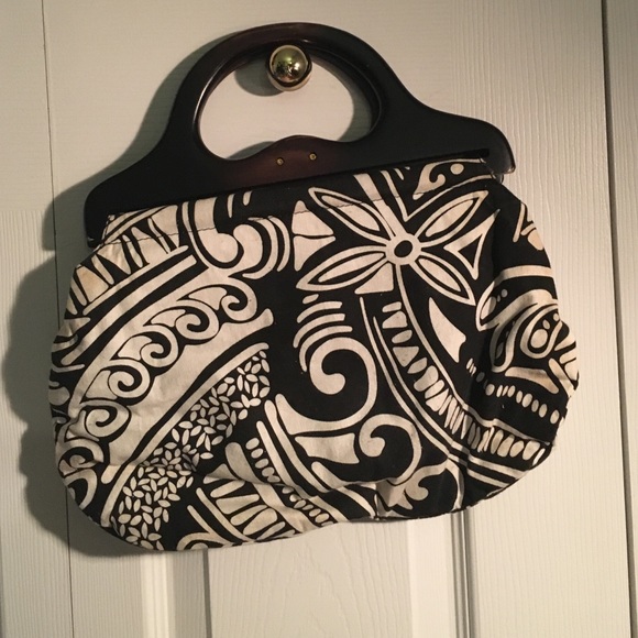 Handbag - Picture 2 of 3