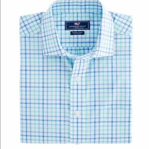 Vineyard Vines Button down