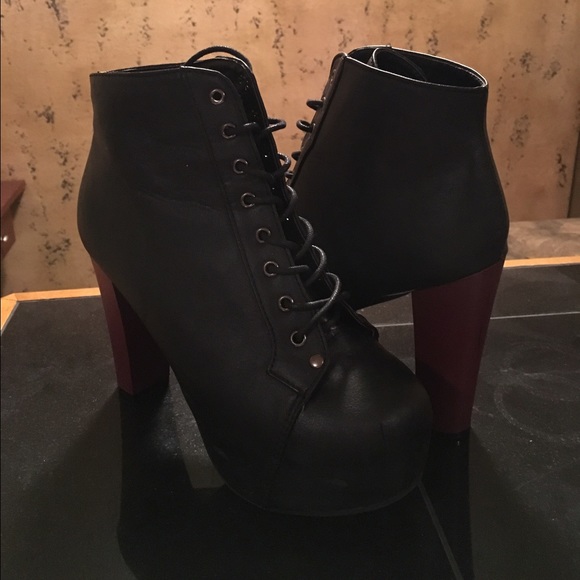 Leather Jeffrey Campbell Lita *look alike*