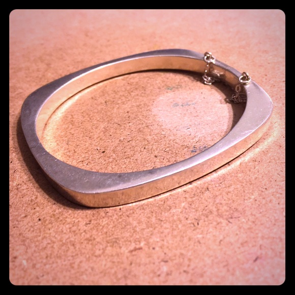 Sterling vintage hinge square bracelet