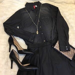 H&M black button up