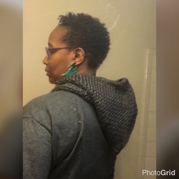 Crochet Hoodie (one size fits) - Picture 4 of 4