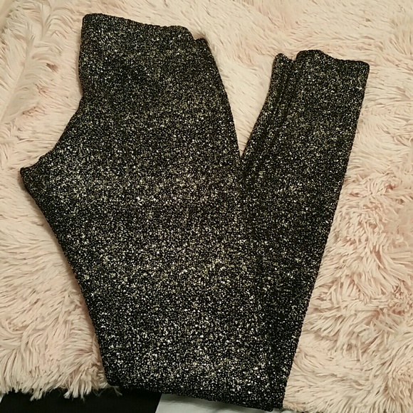 Gold/black sparkle leggings