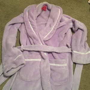VICTORIAS SECRET plush robe