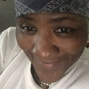 Meet your Posher, Diane