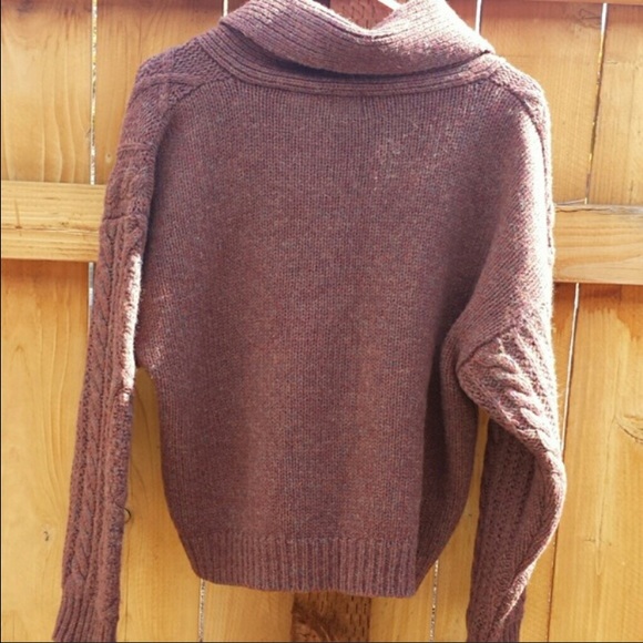 Gap cozy purple sweater - Picture 3 of 3