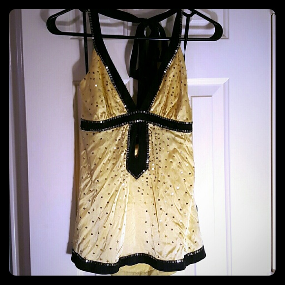 🛍 4/$20 Bebe yellow silk sequin top sz small