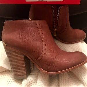 Coach Hattie Safari Leather Booties in size 8.5