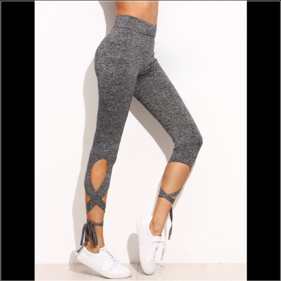 ✨SALE!!✨New Light Gray Crisscross Tie Up Leggings