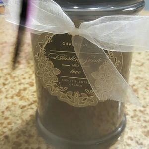 Meet your Posher, Anasa