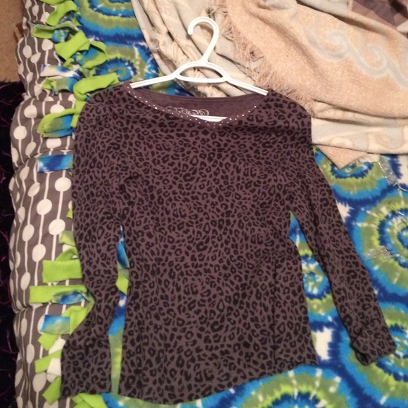 Long sleeve shirt - Picture 1 of 2