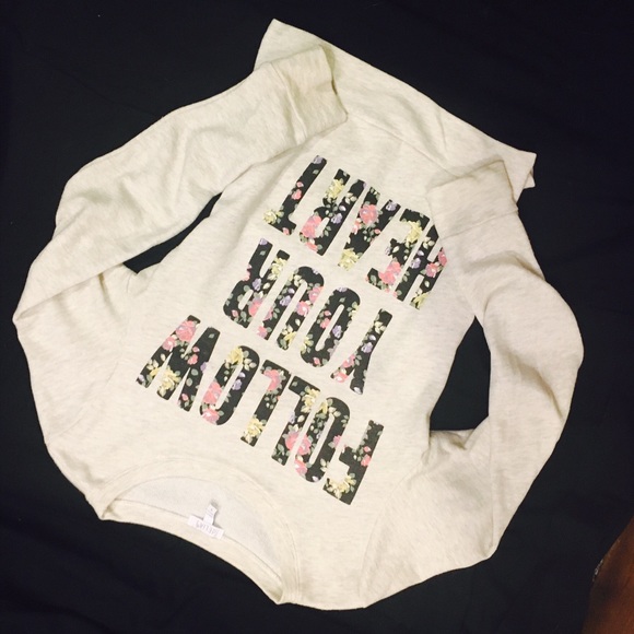 QUOTE LONG SLEEVE | NWOT CONDITION - Picture 4 of 4