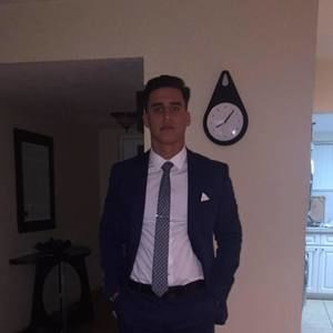 Meet your Posher, Javier