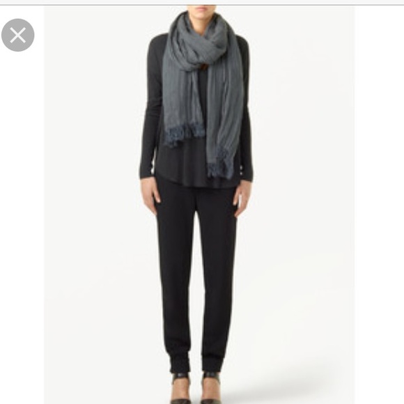 Aritzia Frange Scarf in RED