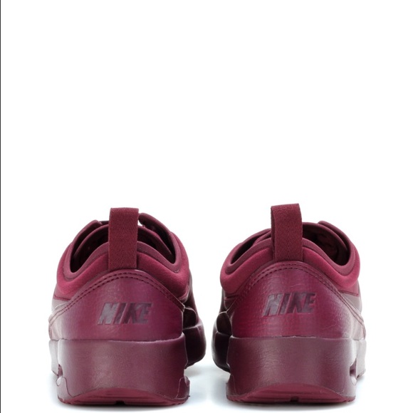 Nike NEW flash sale - Picture 3 of 4