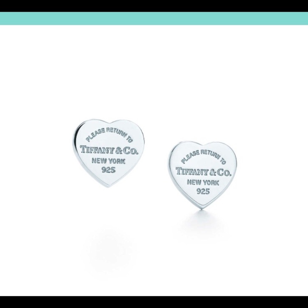 Return to Tiffany's Medium Heart Tag Earrings