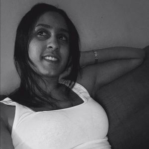 Meet your Posher, Dana