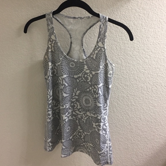 Lululemon Tank