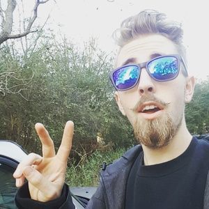 Meet your Posher, Matthew