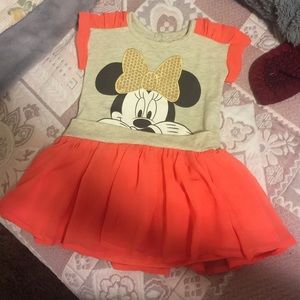 Minnie Mouse coral dress