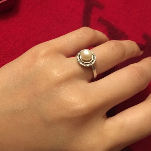 Pearl ring - Picture 1 of 1