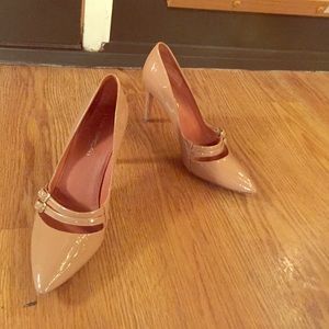 Via Spiga Shoes - Via Spiga Nude Heels Via Spiga Shoes - Via Spiga Nude Heels