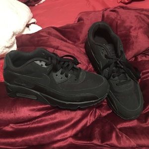 Nike Air Max, Size 8. Only worn 3 times.