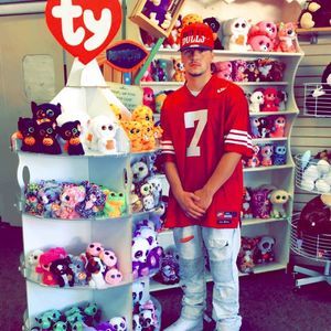 Meet your Posher, Ty