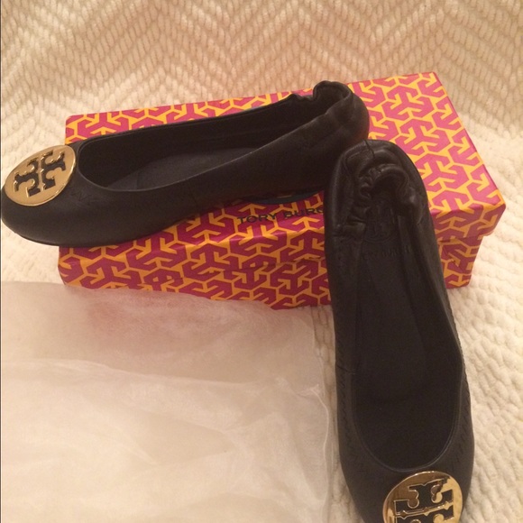 Tory Burch "Reva" in Black