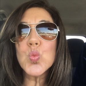 Meet your Posher, Erin