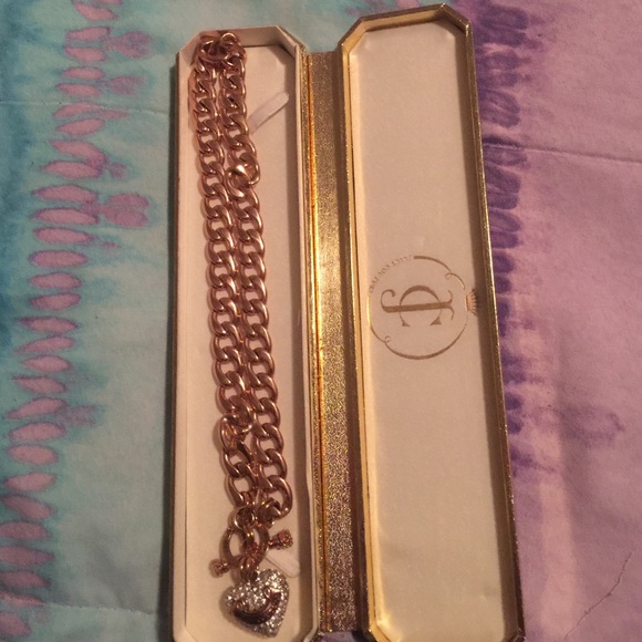 Juicy couture necklace
