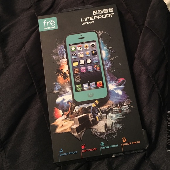 Teal iPhone 5 Lifeproof Case