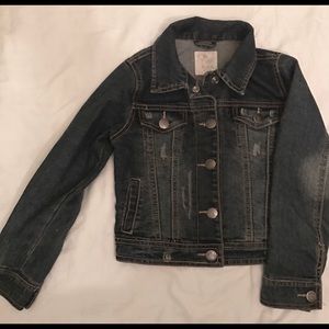 Children's Place jean jacket, size 5/6 -K1