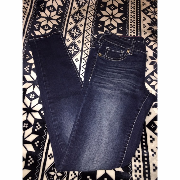 ⬇️Skinny Blue Jeans