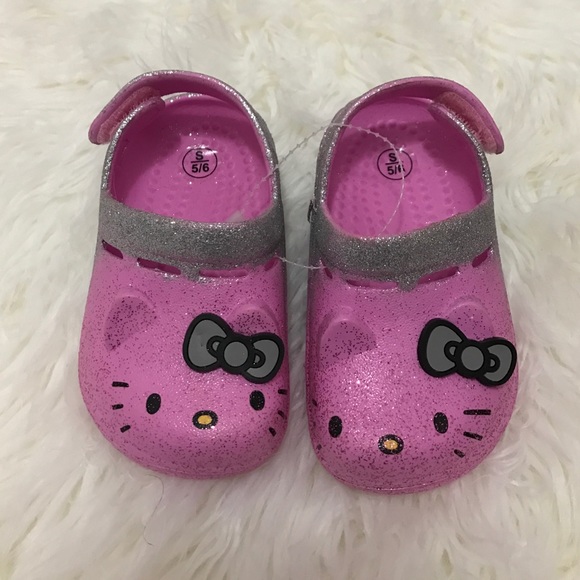 Crocs style